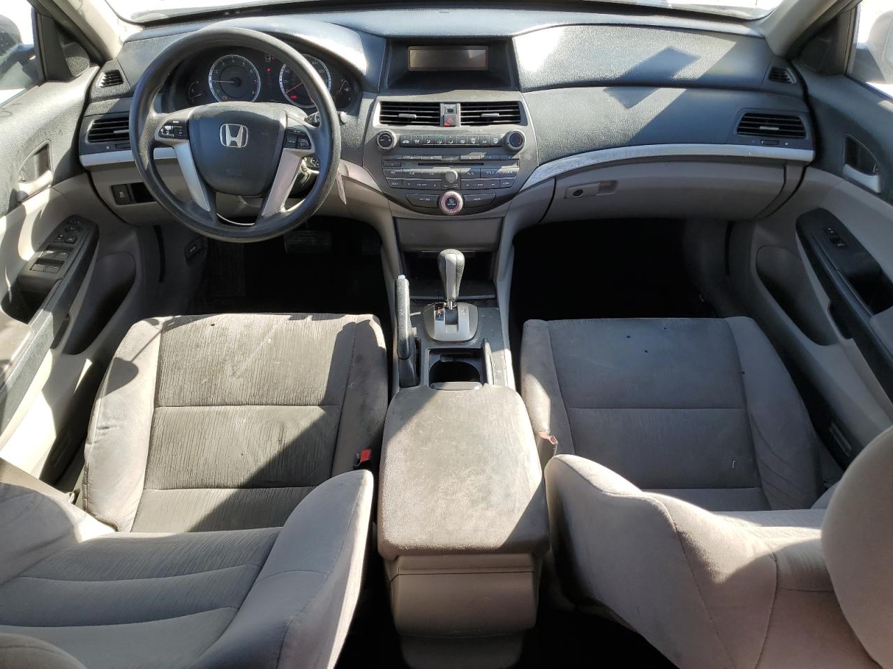 2012 Honda Accord - Image 8