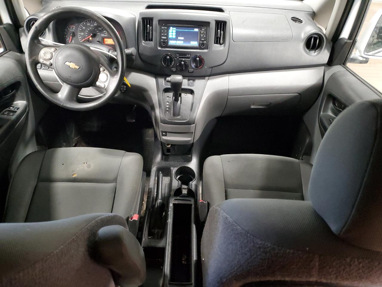 2015 Chevrolet Express - Image 8