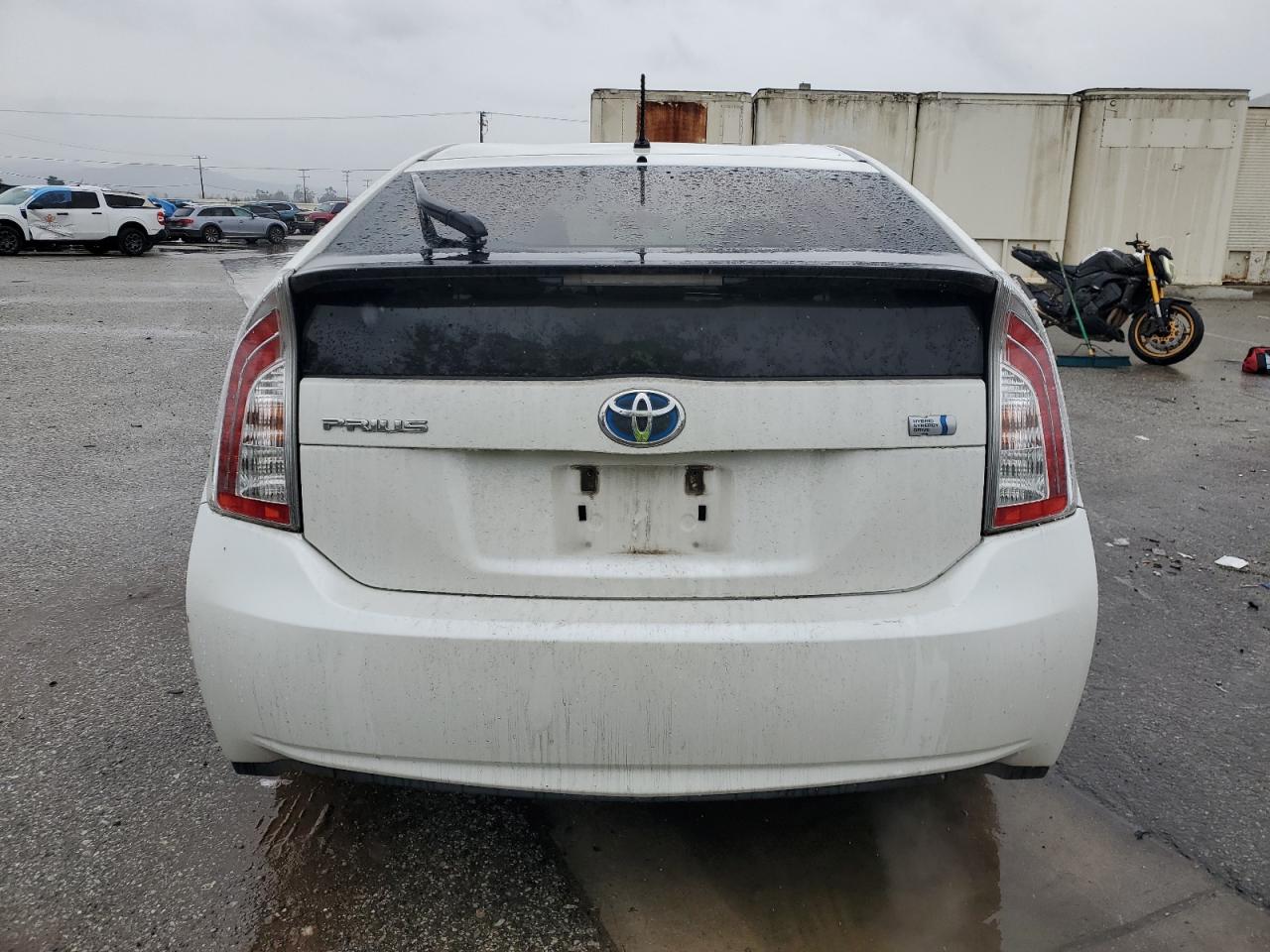 2012 Toyota Prius - Image 6