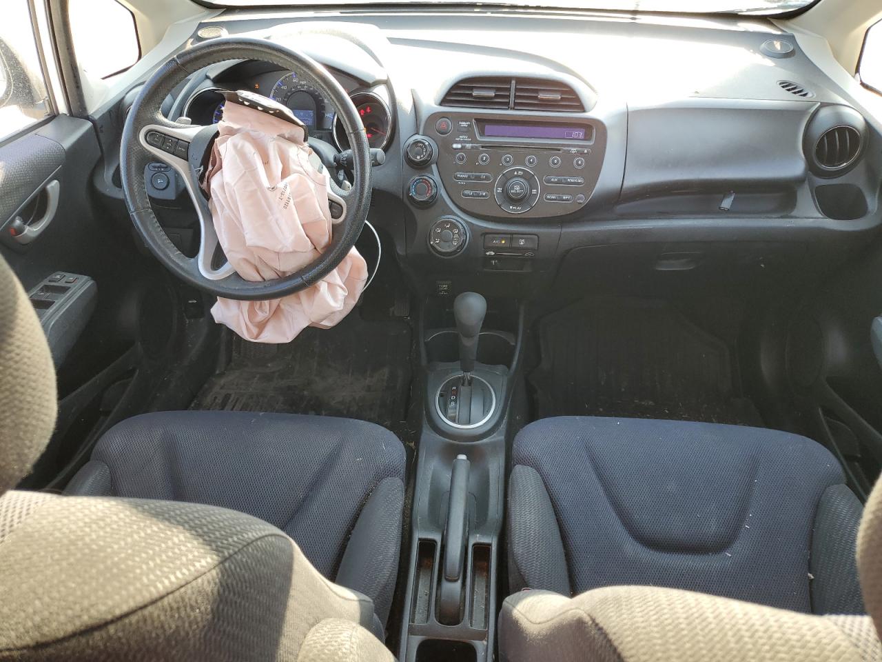 2013 Honda Fit - Image 8