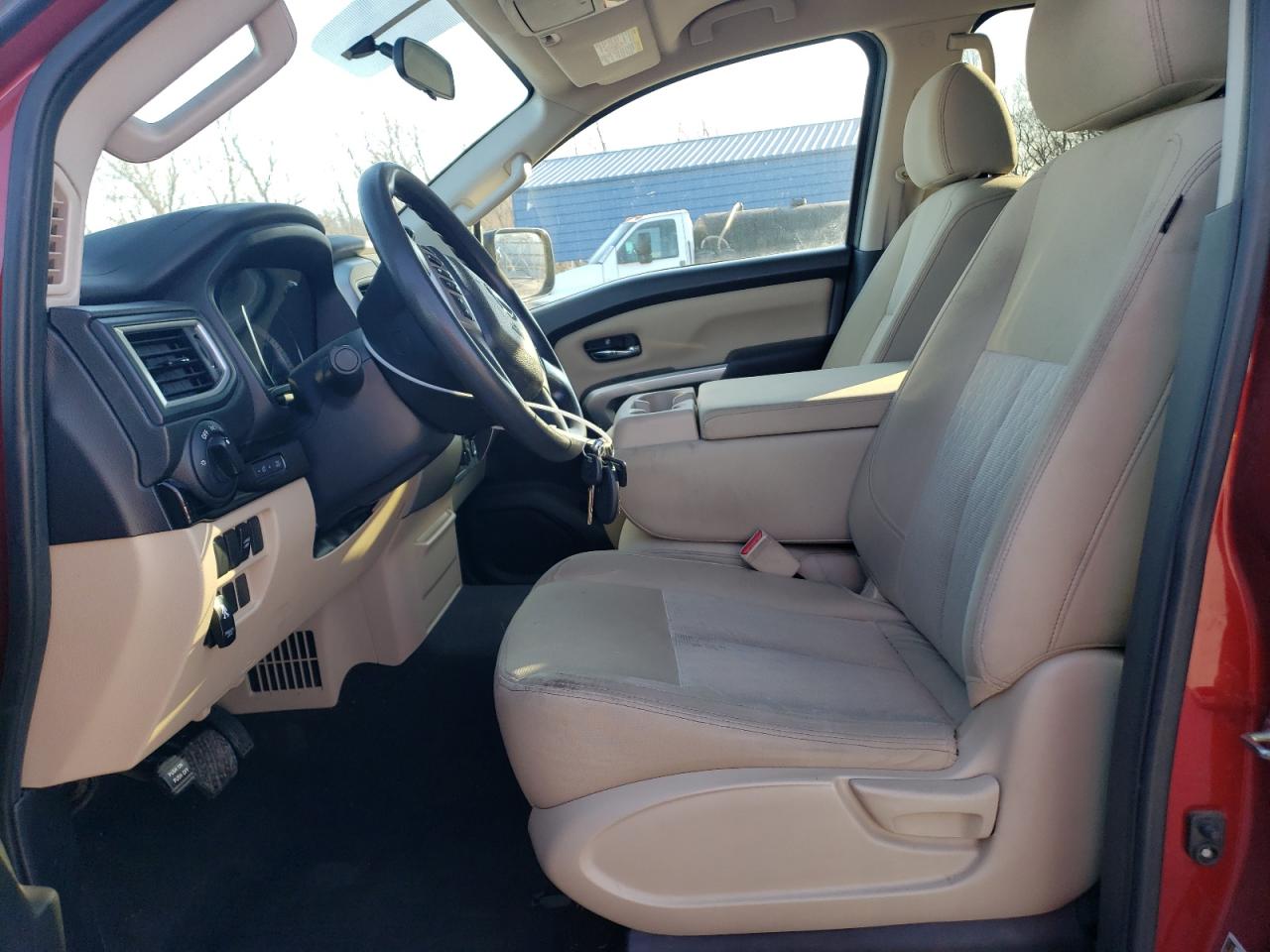 1N6BA1F15GN515355 NISSAN TITAN 2016
