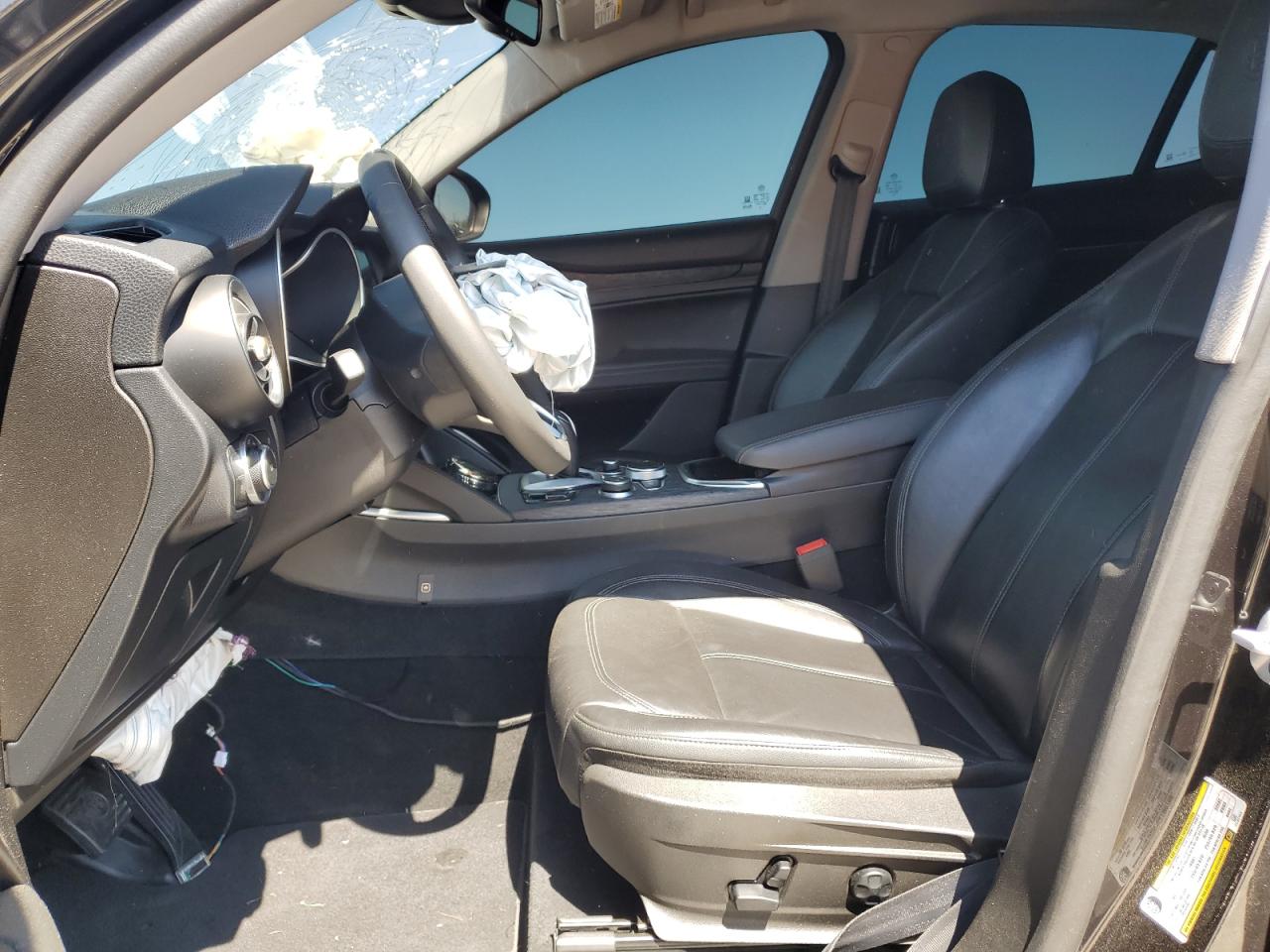 2020 Alfa Romeo Stelvio VIN: ZASPAJAN4L7C92153 Lot: 49605575