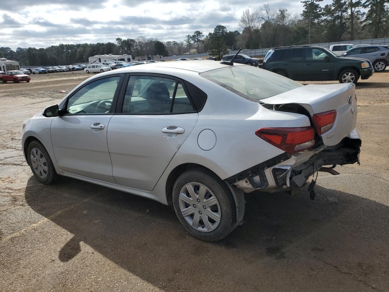 2021 Kia Rio - Image 2
