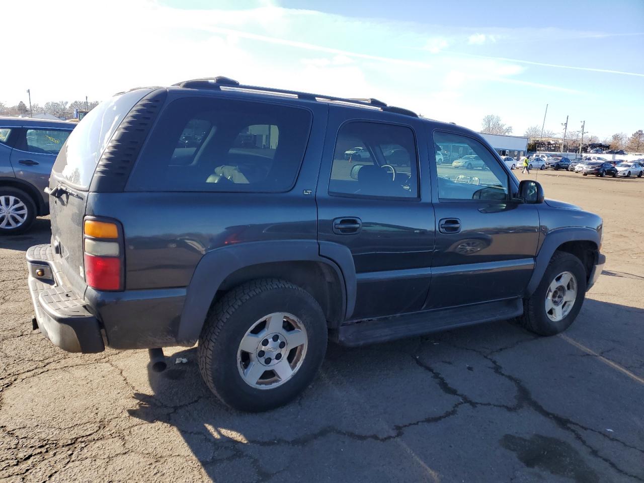 2004 Chevrolet Tahoe - Image 3