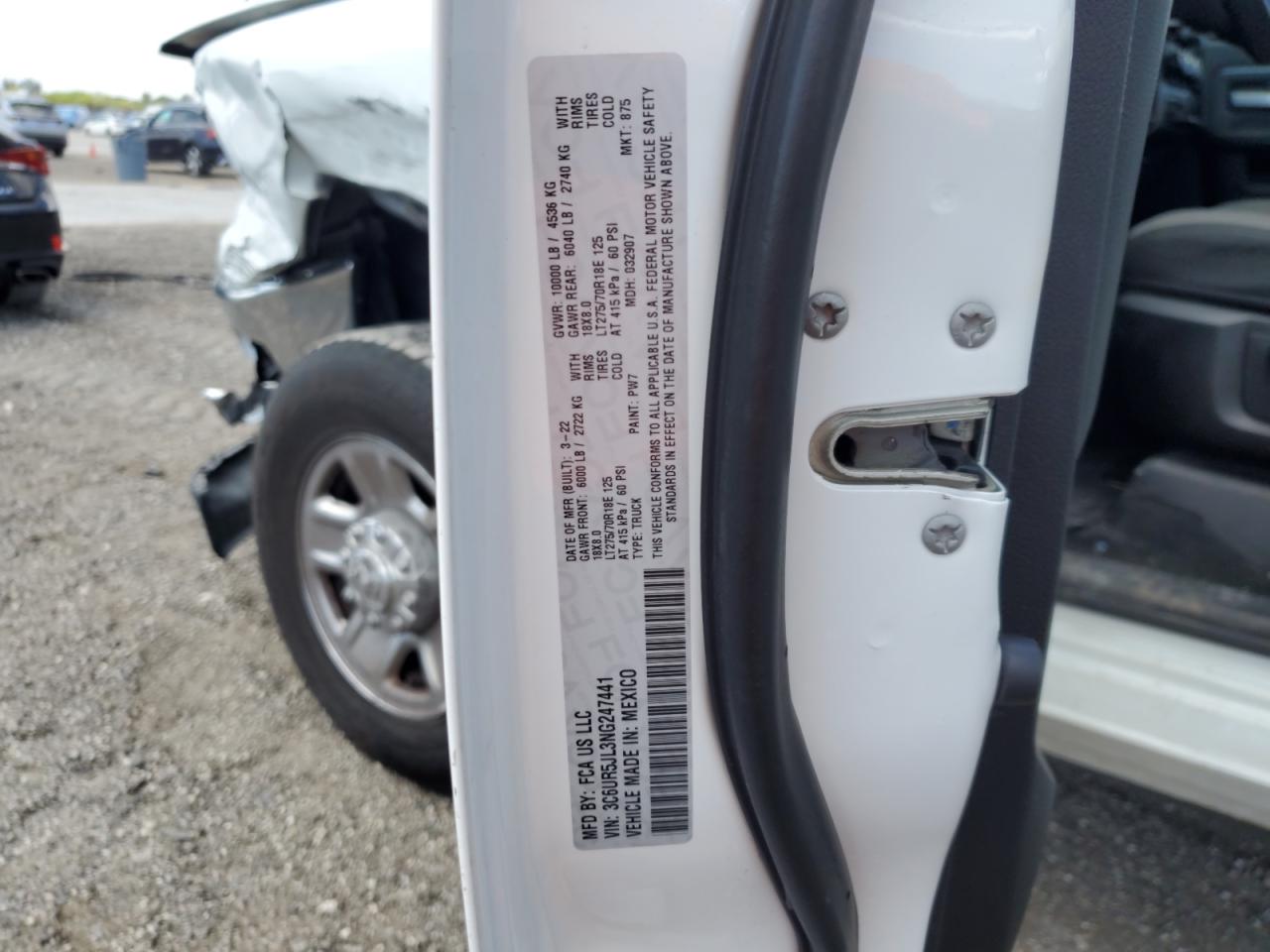 2022 RAM 2500 - Image 12