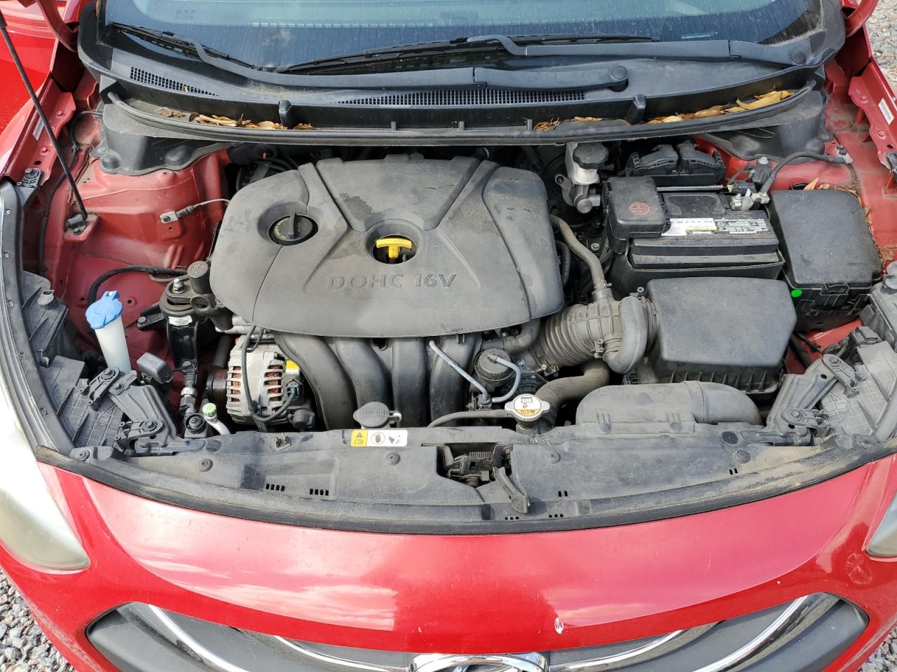 2013 Hyundai Elantra - Image 11