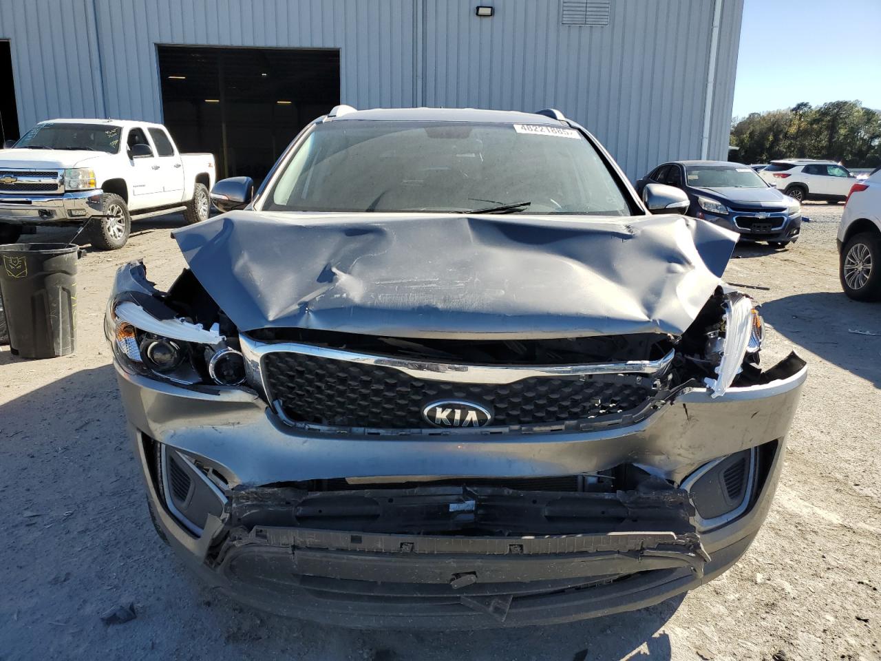 2017 Kia Sorento - Image 5