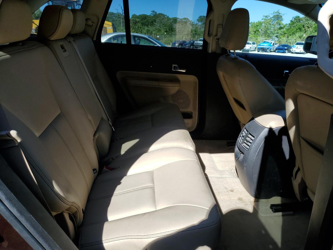 2010 Ford Edge - Image 11