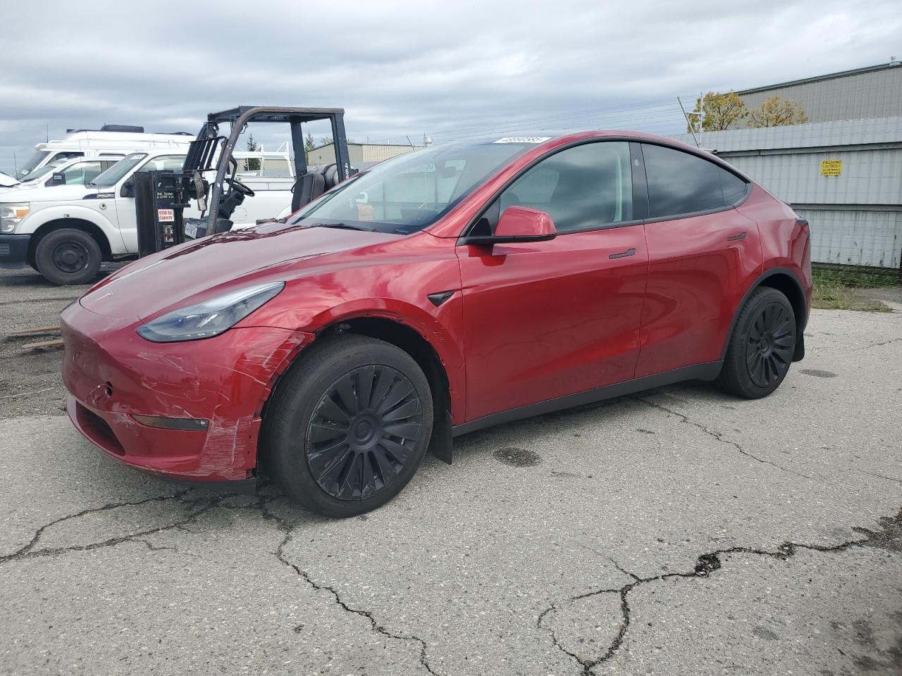 2024 Tesla Model Y  للبيع في Bakersfield، CA - Front End