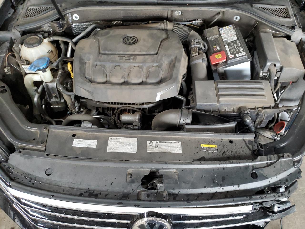 2018 Volkswagen Passat - Image 11