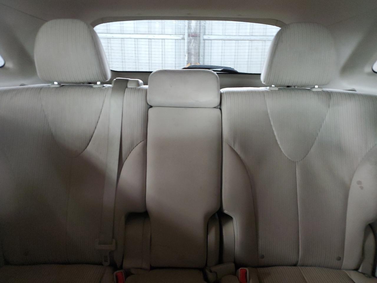 2012 Toyota Venza - Image 10