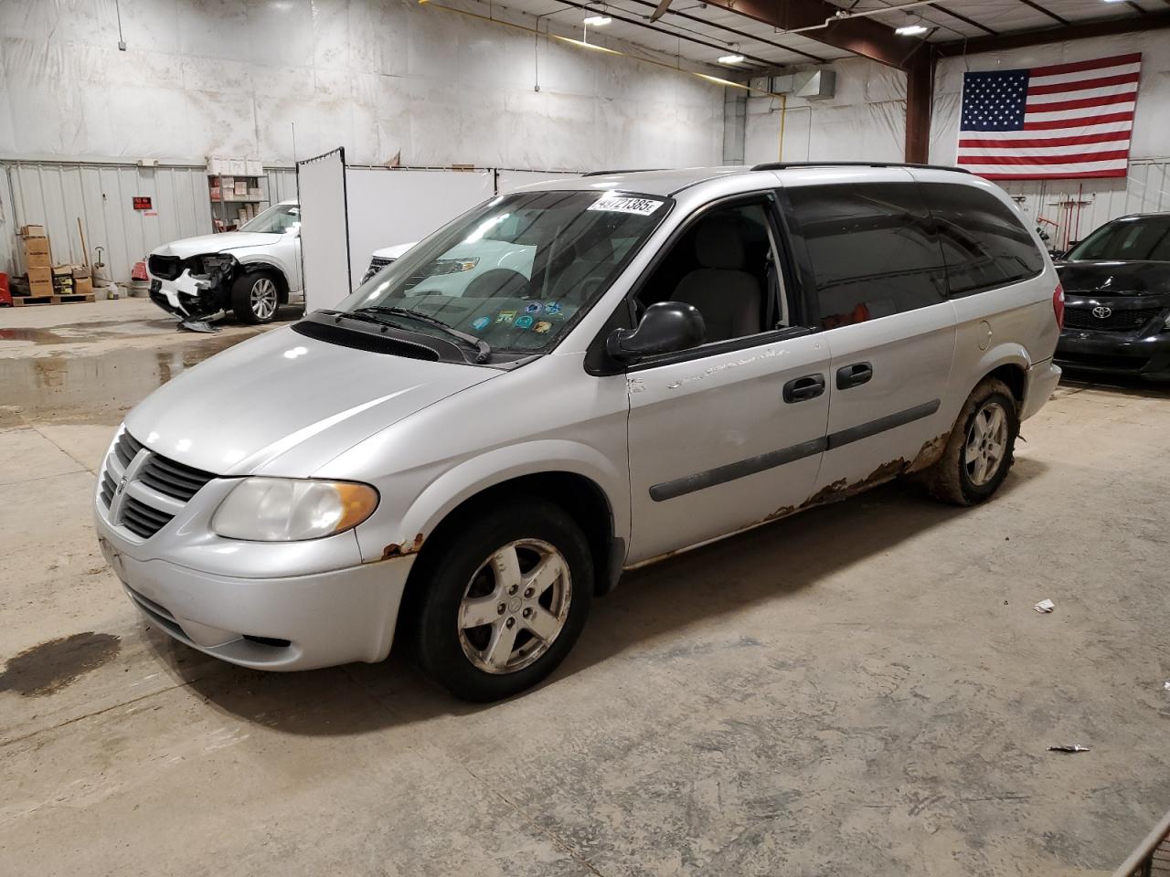 2007 Dodge Caravan - Image 1