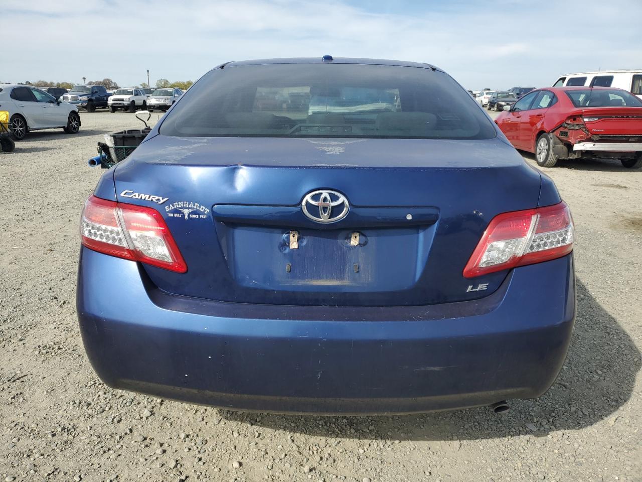 2011 Toyota Camry - Image 6