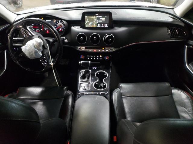  KIA STINGER 2018 Серебристый