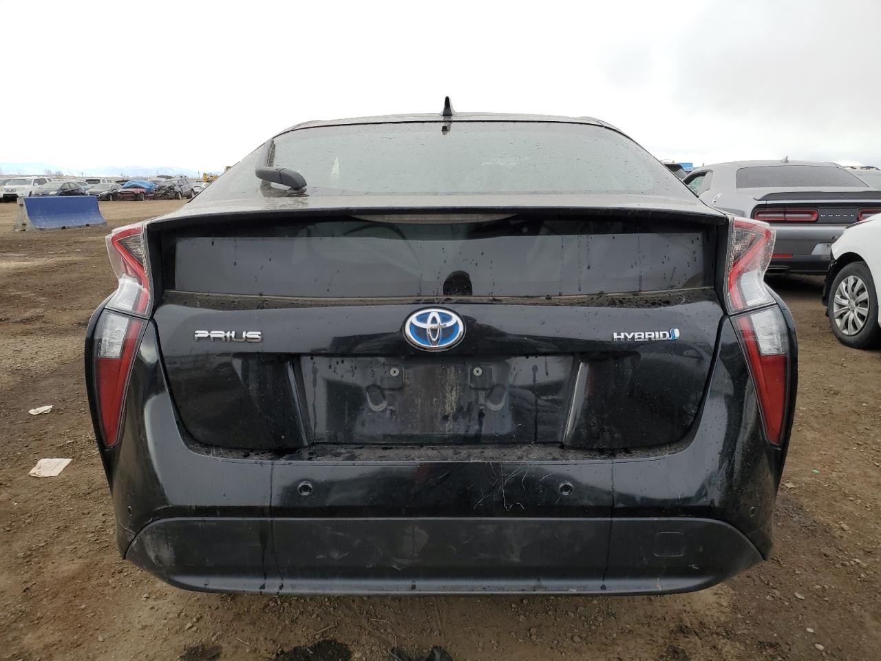 2017 Toyota Prius - Image 6