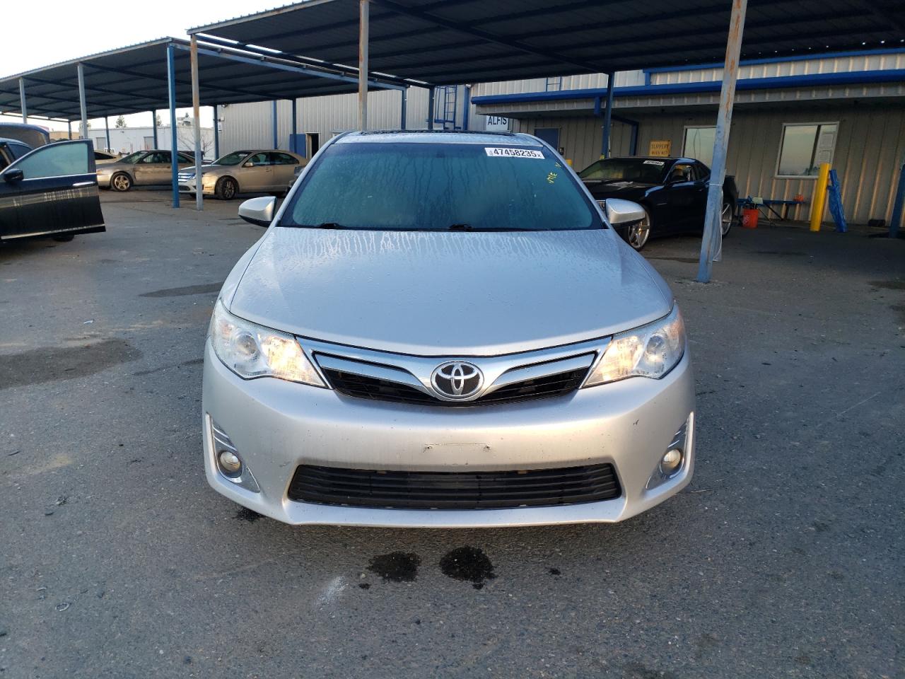 2014 Toyota Camry - Image 5