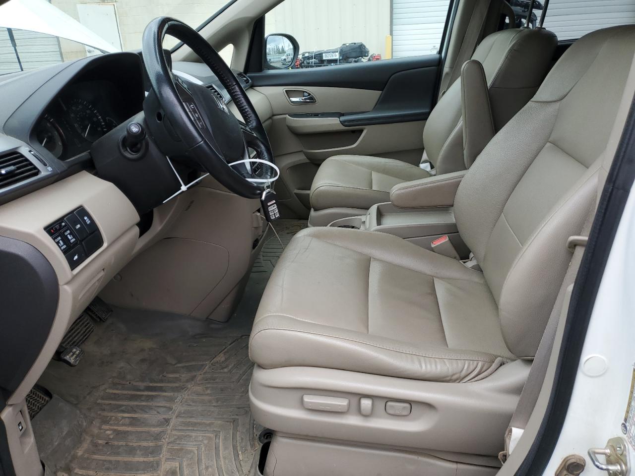 2014 Honda Odyssey - Image 7