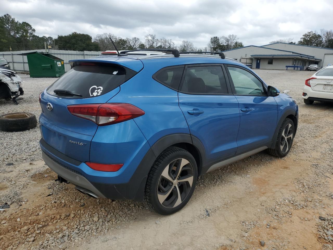2017 Hyundai Tucson - Image 3