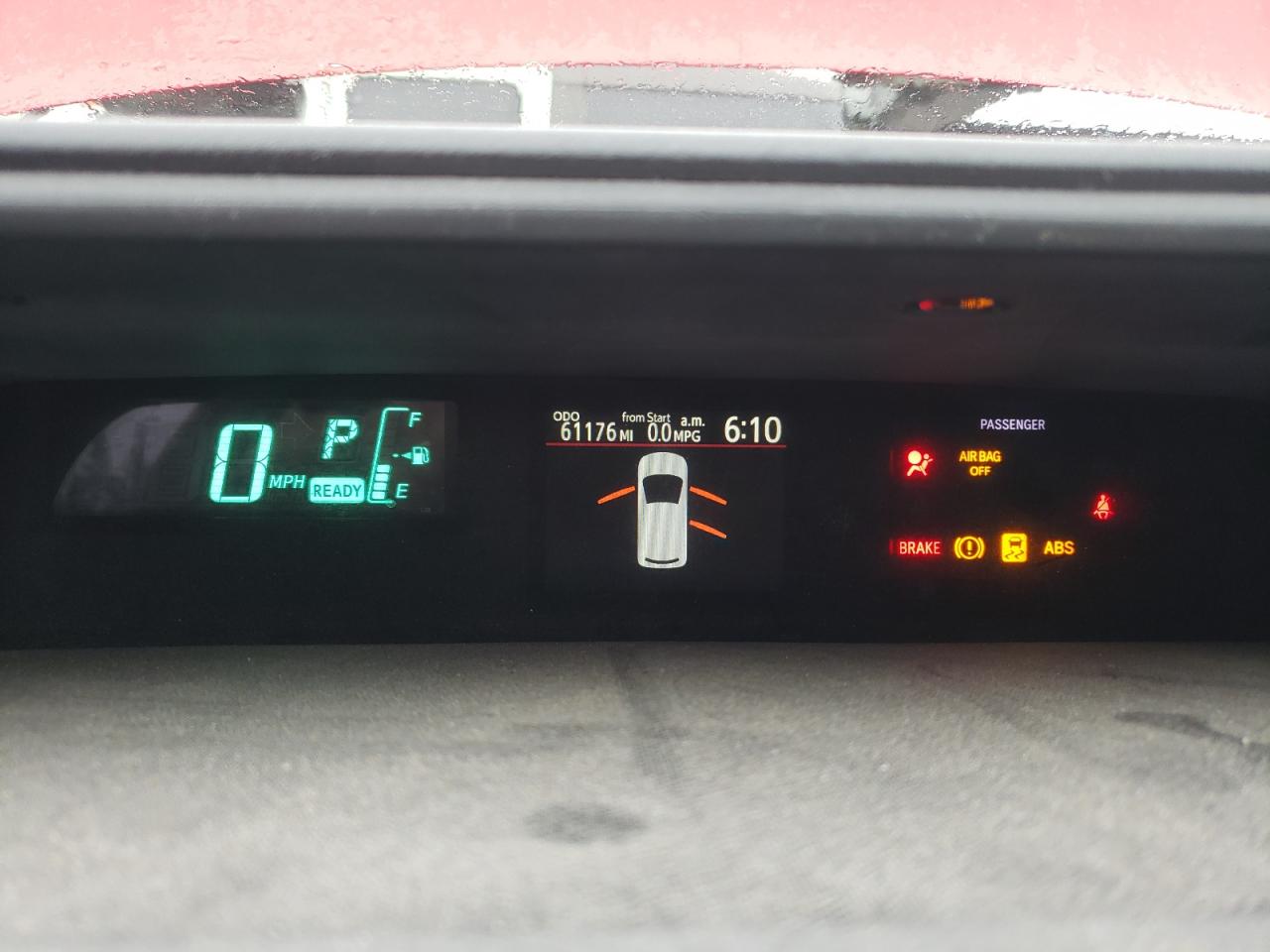 2012 Toyota Prius - Image 9