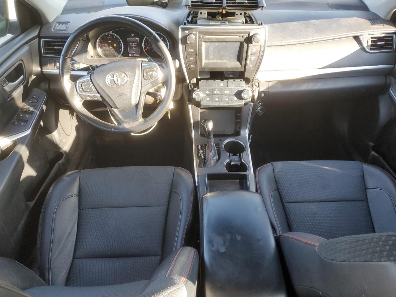 2015 Toyota Camry - Image 8