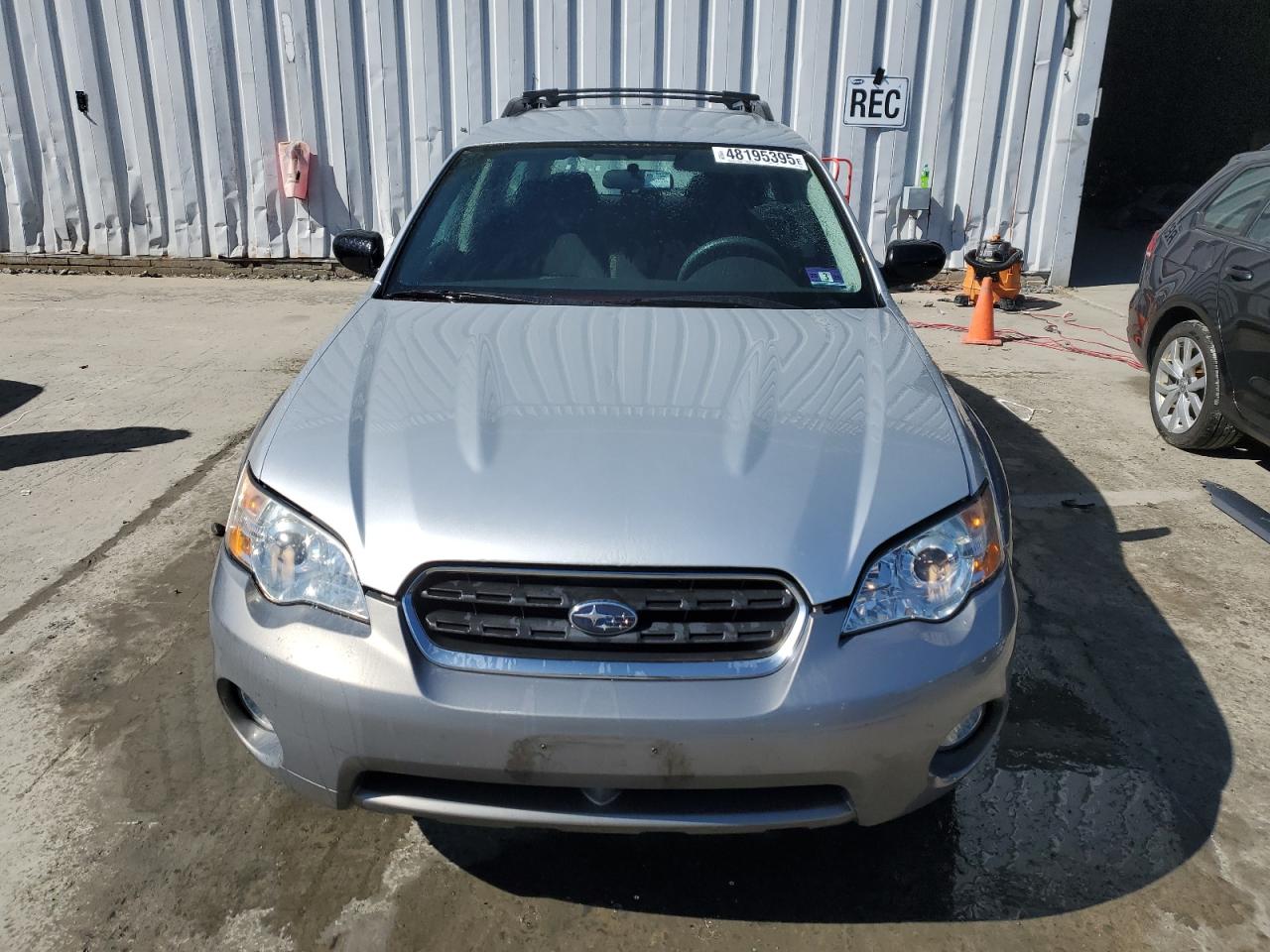 2007 Subaru Outback - Image 5
