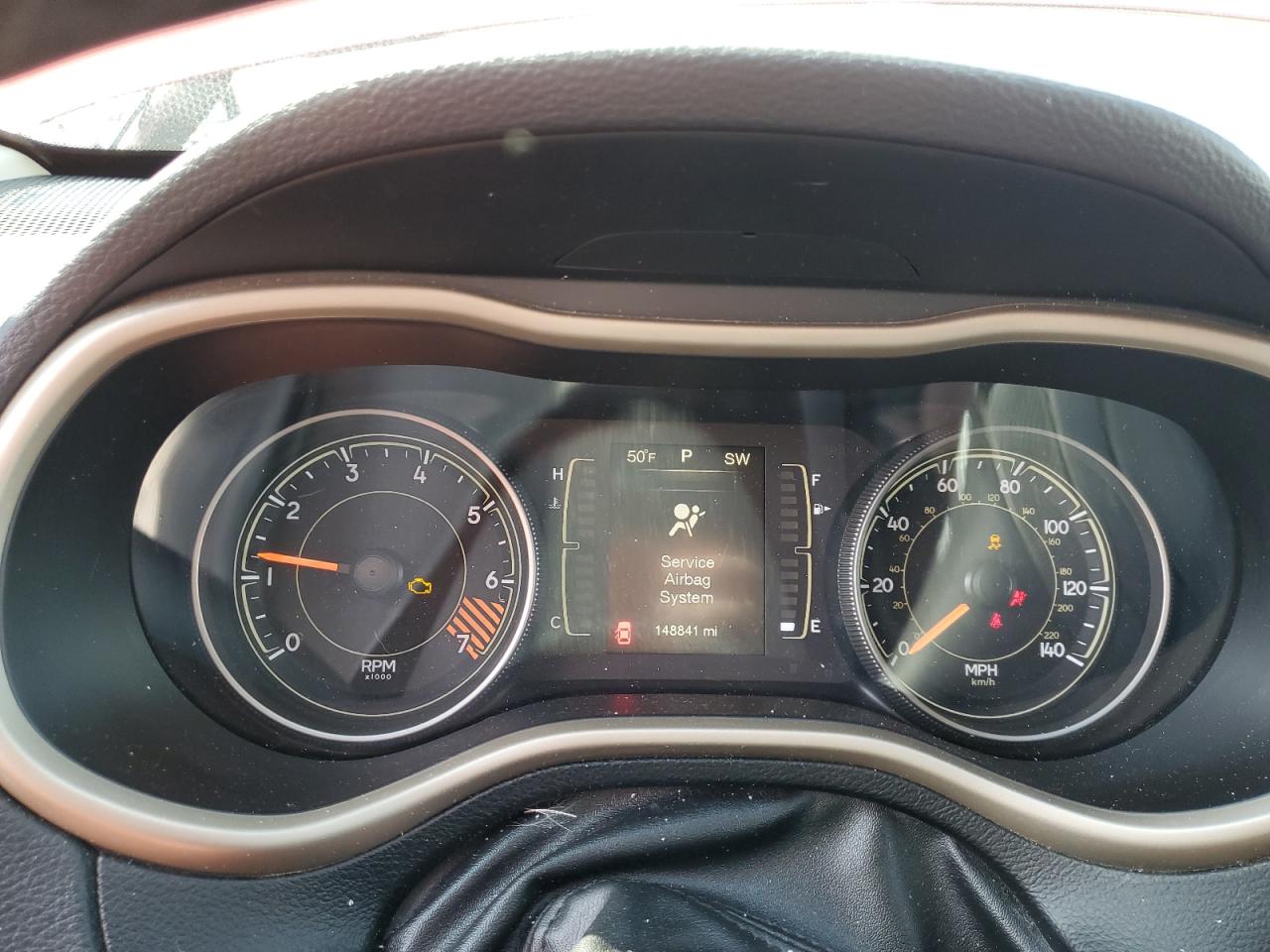 2015 Jeep Grand Cherokee - Image 9