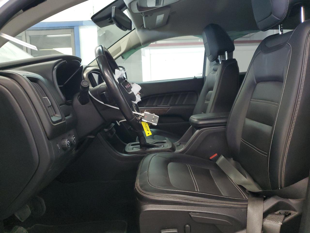 2021 GMC Canyon - Image 7