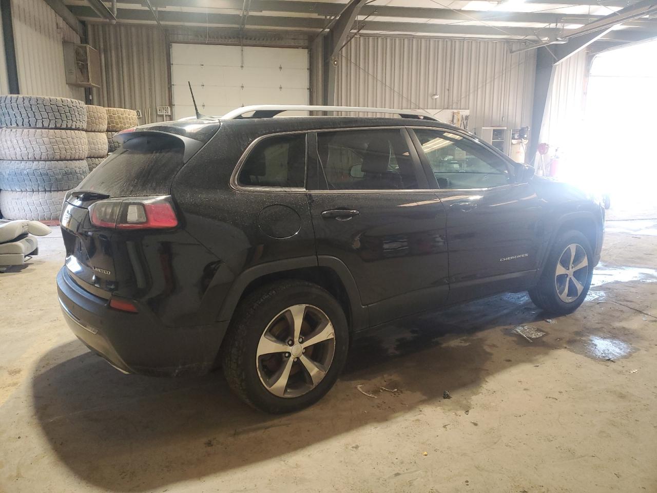 2019 Jeep Grand Cherokee - Image 3