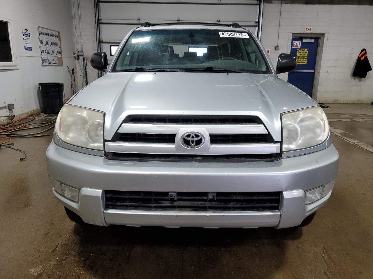 2004 Toyota 4Runner - Image 5