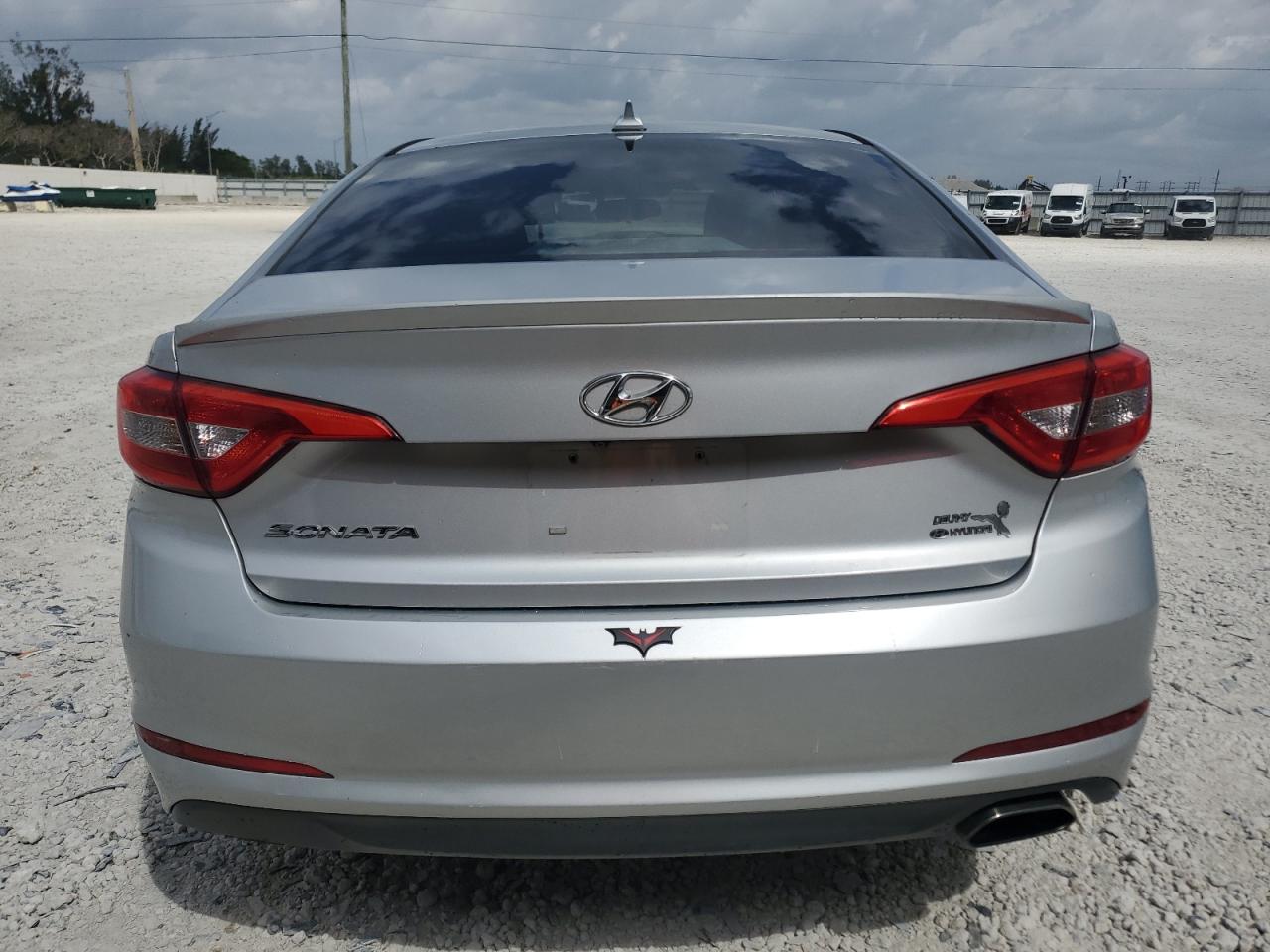 2016 Hyundai Sonata Se VIN: 5NPE24AF9GH308632 Lot: 48015885