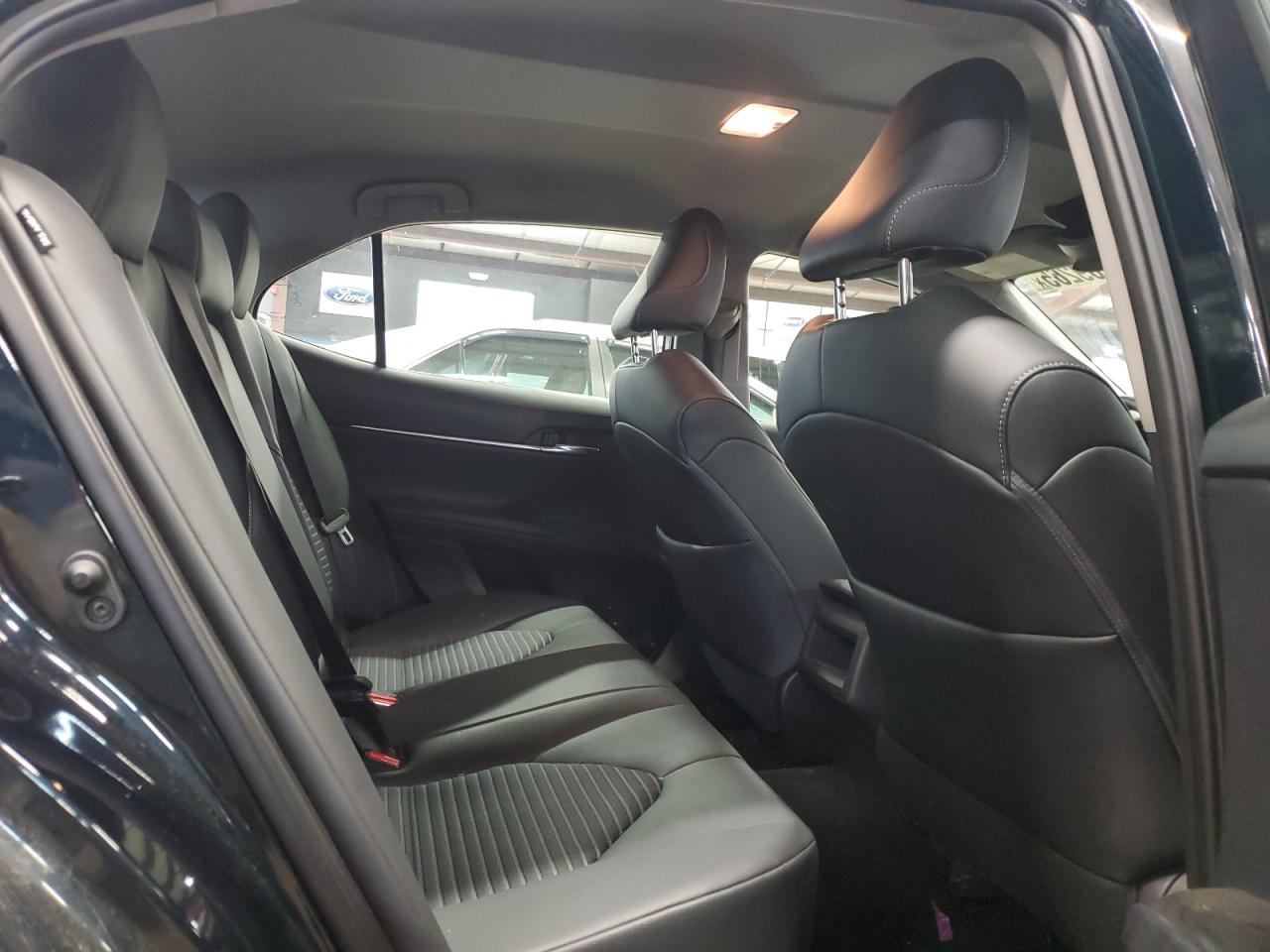 2021 Toyota Camry - Image 10