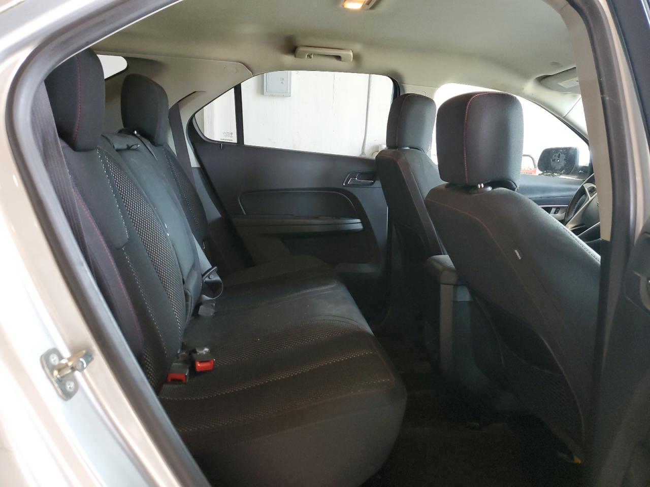 2015 Chevrolet Equinox - Image 11