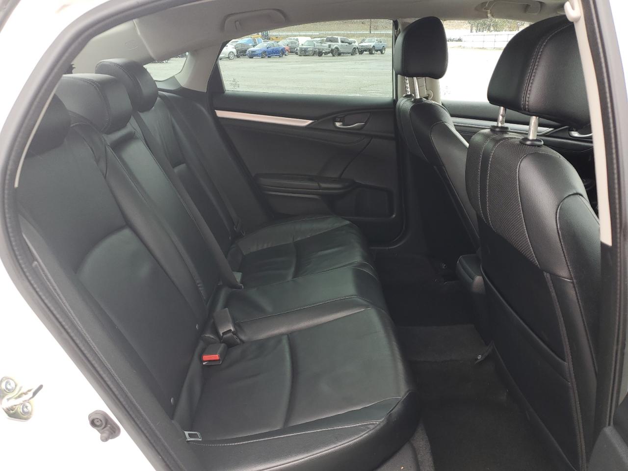 2016 Honda Civic - Image 11