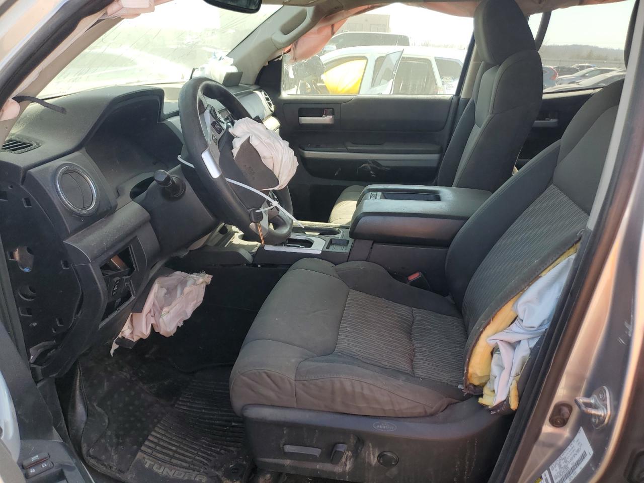 2018 Toyota Tundra - Image 7