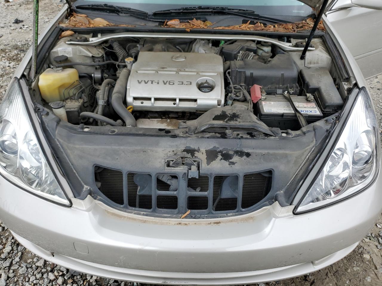 2005 Lexus ES - Image 11