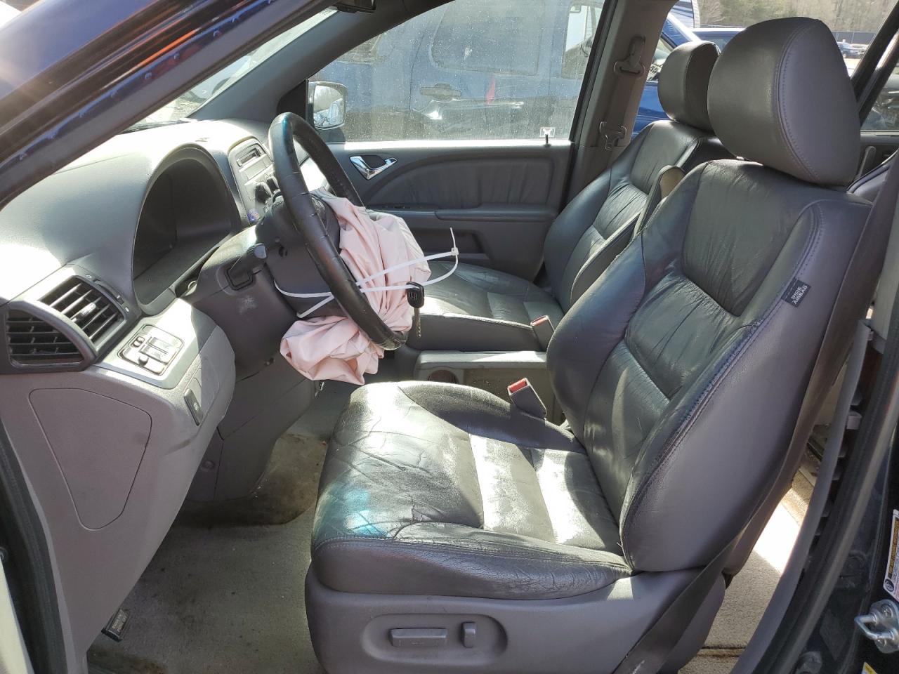 2008 Honda Odyssey - Image 7