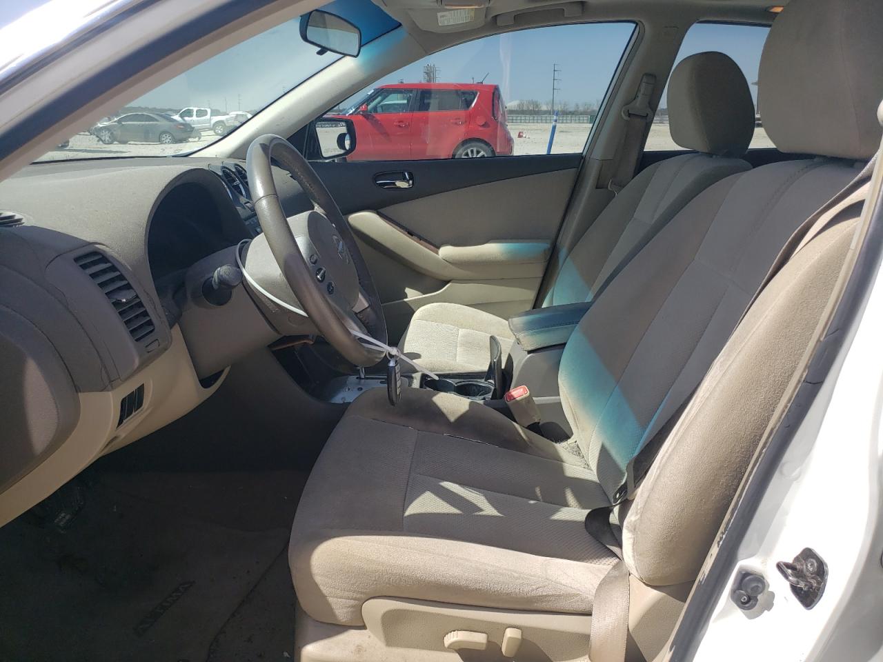 2009 Nissan Altima - Image 7