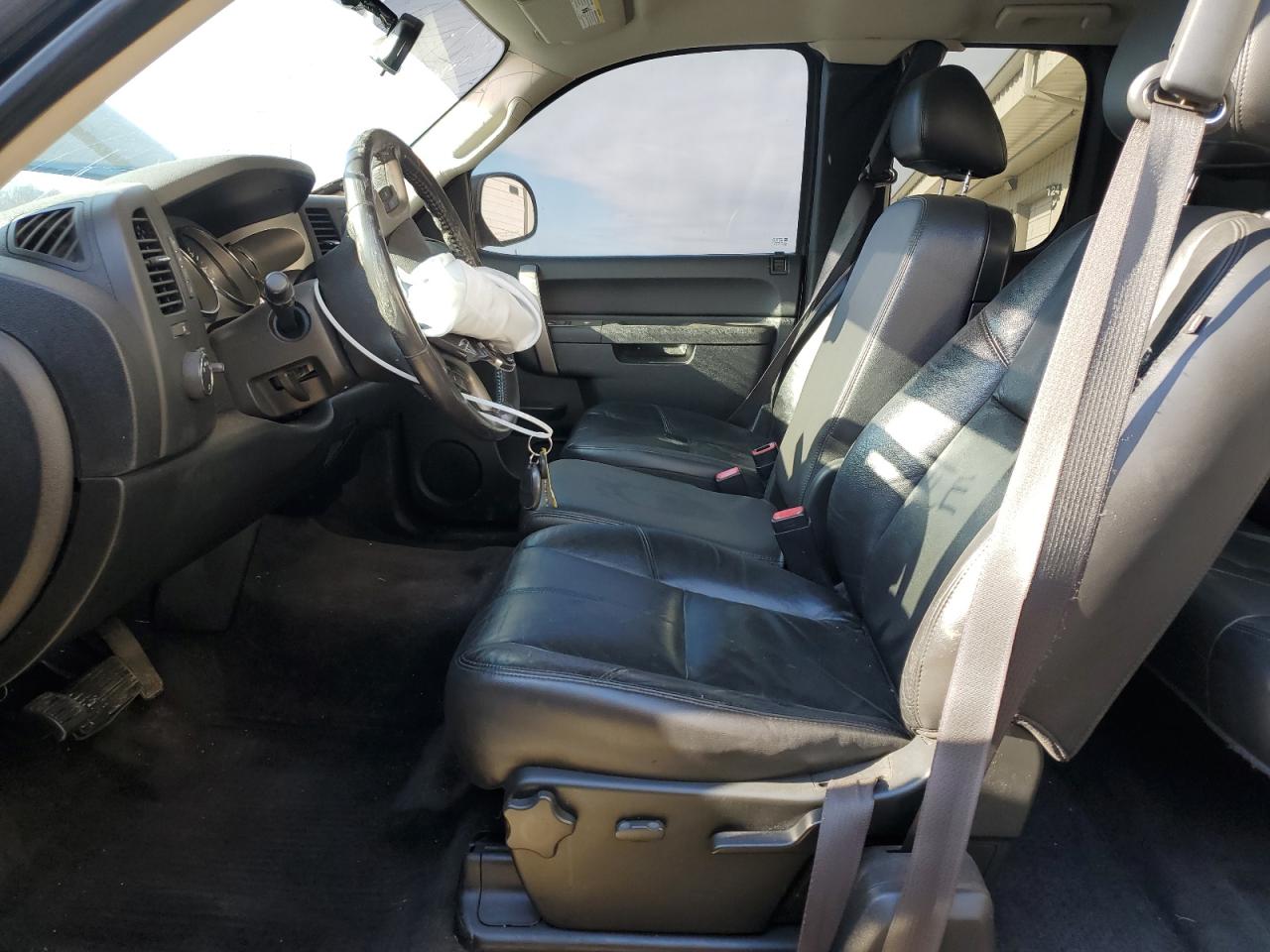 2010 Chevrolet Silverado - Image 7