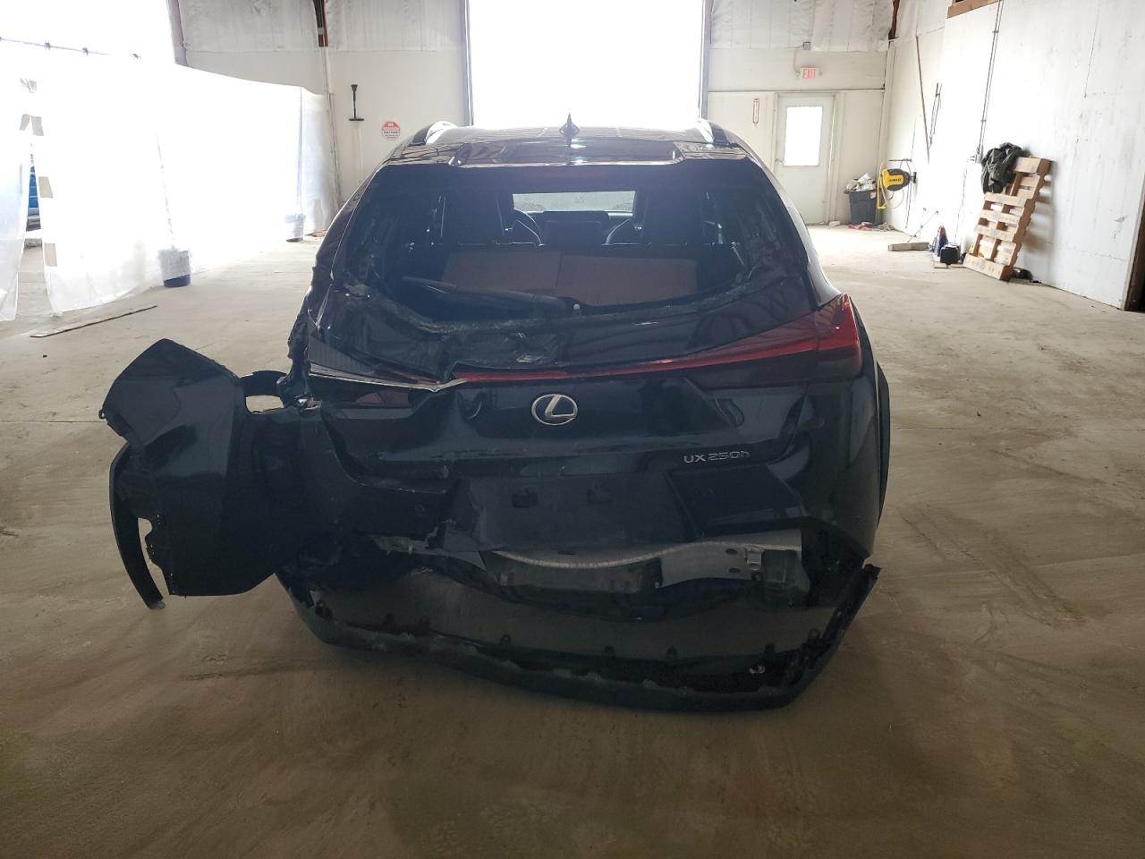 2019 Lexus UX - Image 6