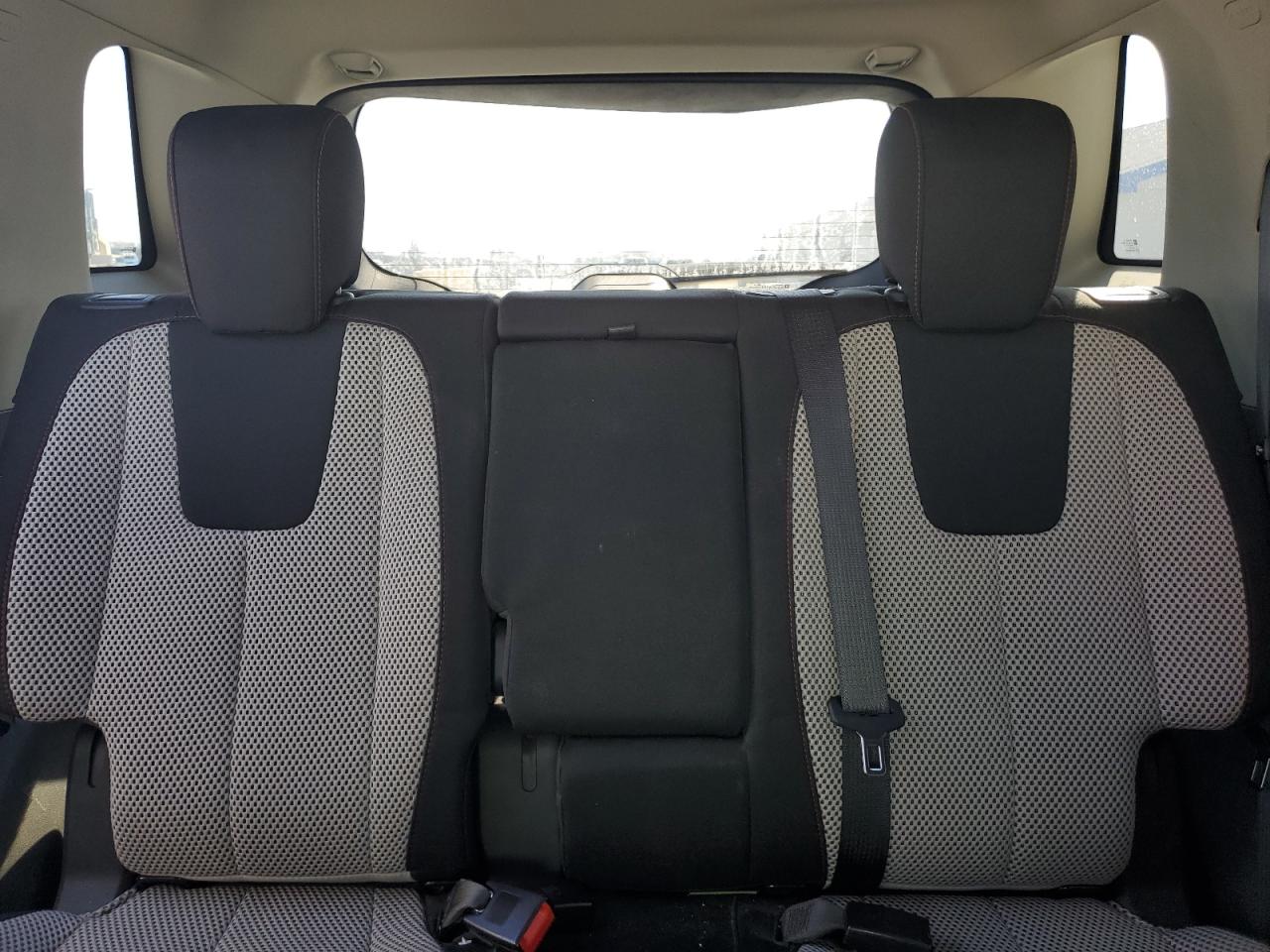2016 GMC Terrain - Image 10