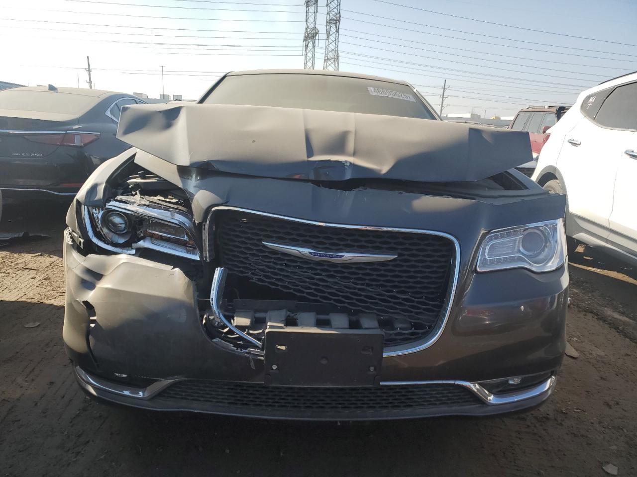 2019 Chrysler 300 - Image 5