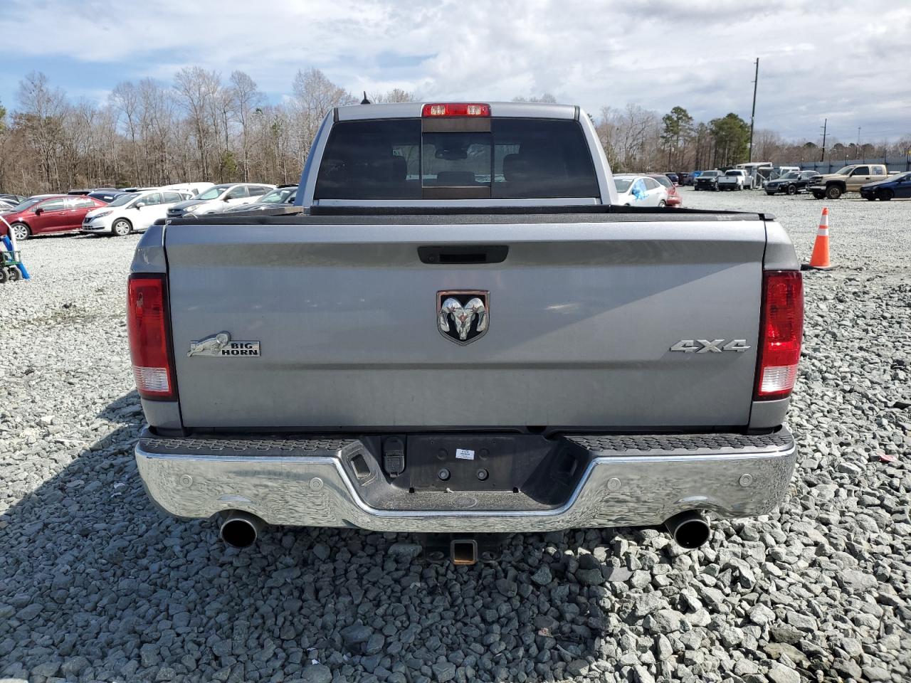 2019 RAM 1500 - Image 6