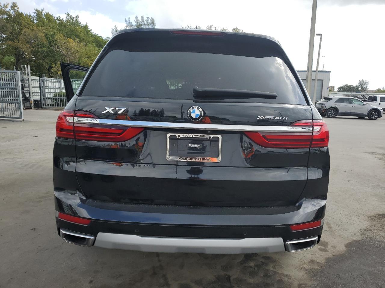 2021 BMW X7 xDrive40I VIN: 5UXCW2C06M9E44604 Lot: 45846115