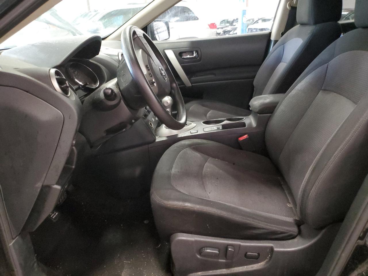 2012 Nissan Rogue - Image 7