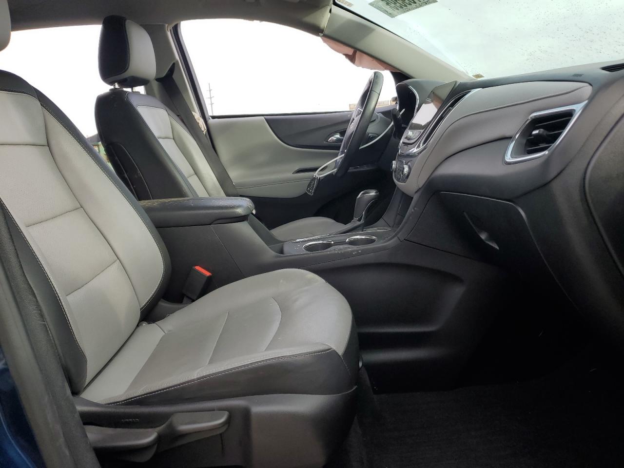 2GNAXXEVXK6138093 CHEVROLET EQUINOX 2019