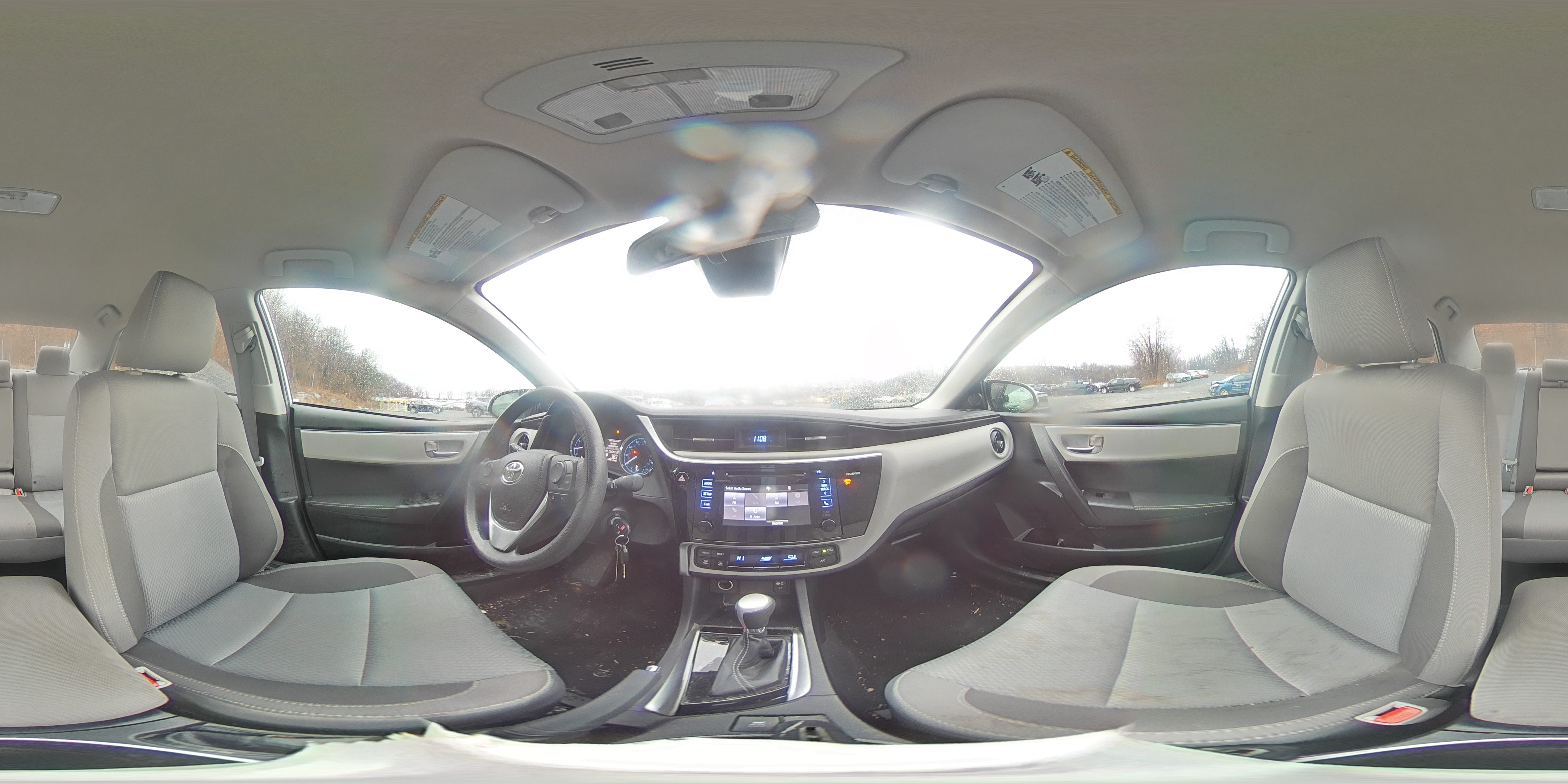 2017 Toyota Corolla - Image 13