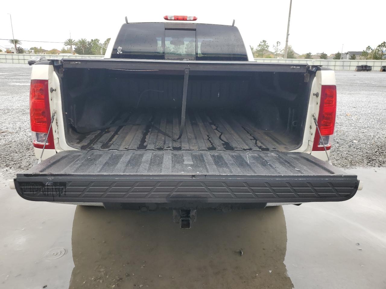 2013 GMC Sierra - Image 6
