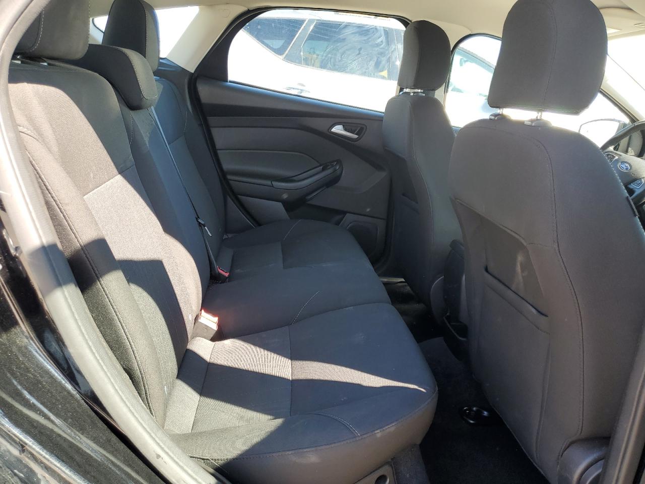 2016 Ford Focus - Image 10