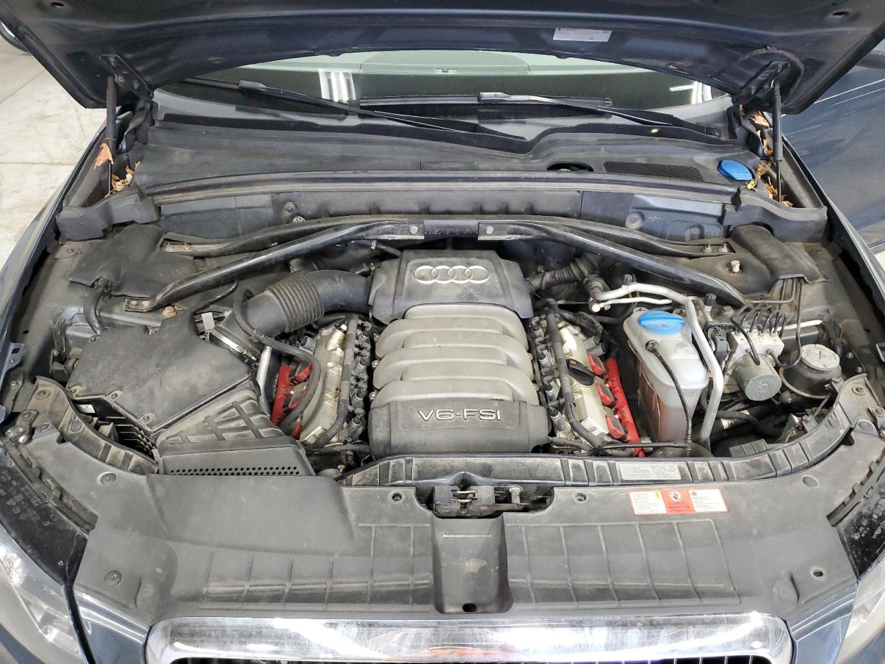 2010 Audi Q5 - Image 12