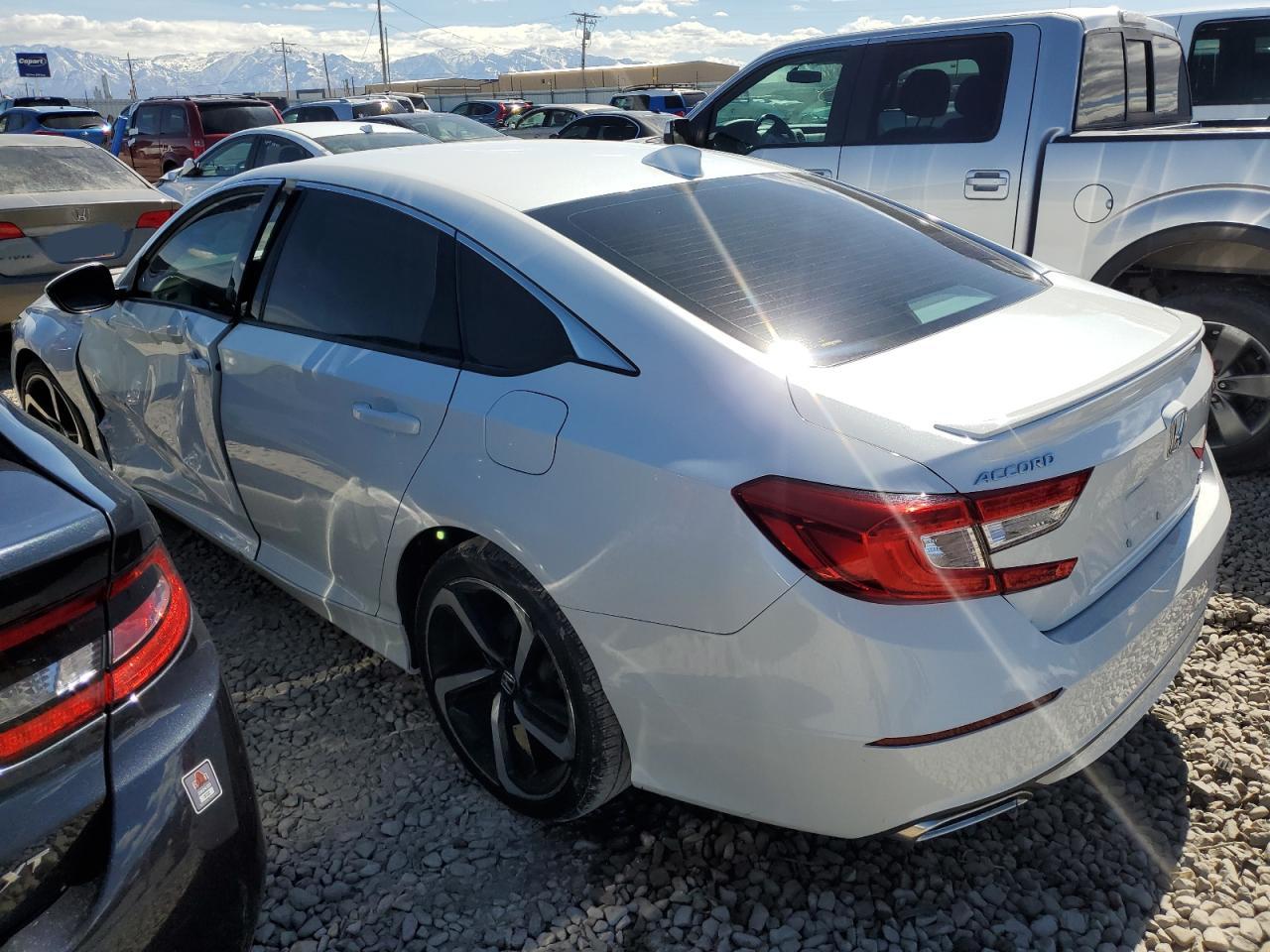 1HGCV1F33KA088496 HONDA ACCORD 2019